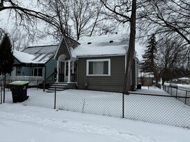 Building Photo - 85 E Strathmore Ave