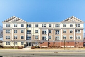 Building Photo - 130 Tremont St
