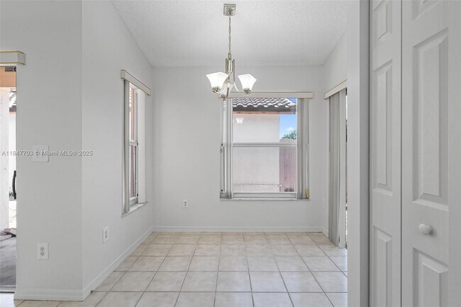 Building Photo - 14202 SW 151st Ct
