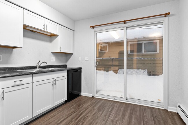 New Kitchen - 508 N Bliss St