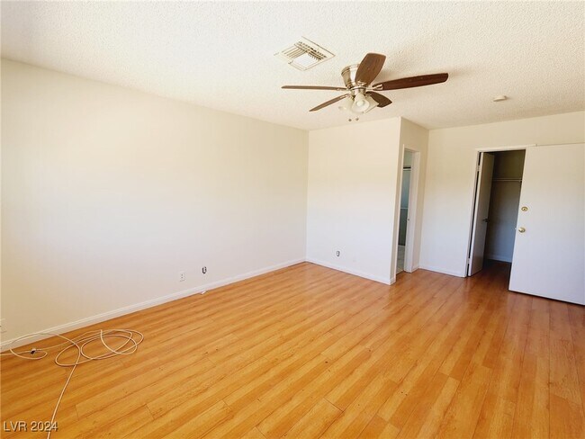 Building Photo - 3565 S Calmosa St