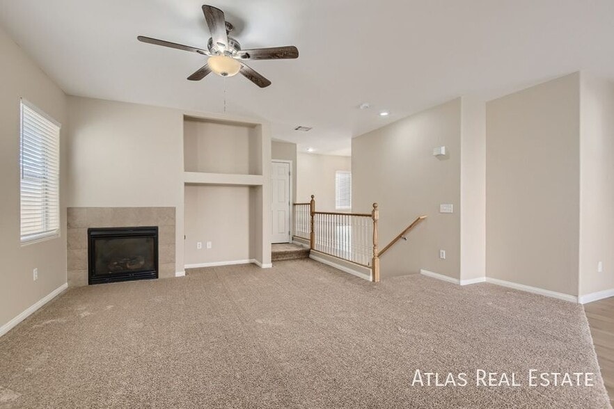 Building Photo - 9538 Summer Furnace St