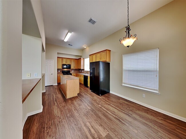 Building Photo - 4919 Chase Wick Dr