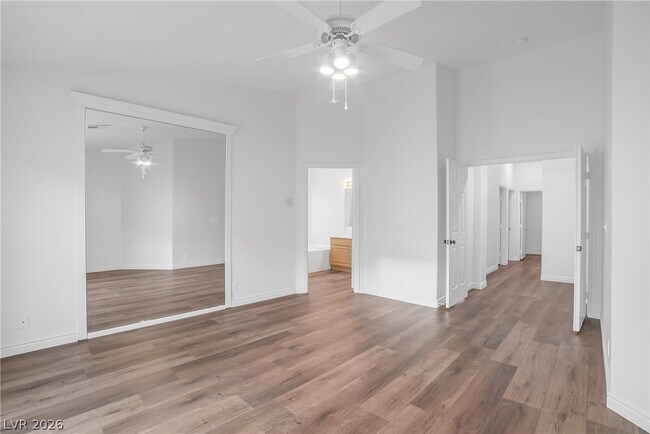 Building Photo - 164 Cloudcrest Dr