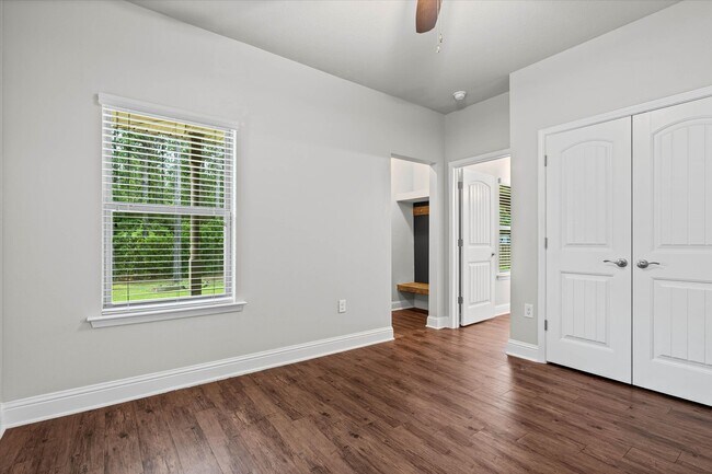 Building Photo - 31399 Spoonbill Rd