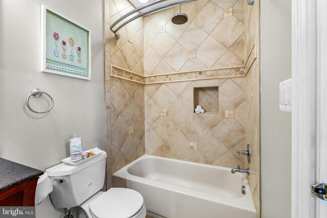 Building Photo - 43176 Tall Pines Ct