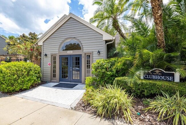 Building Photo - 2500 Winding Creek Blvd