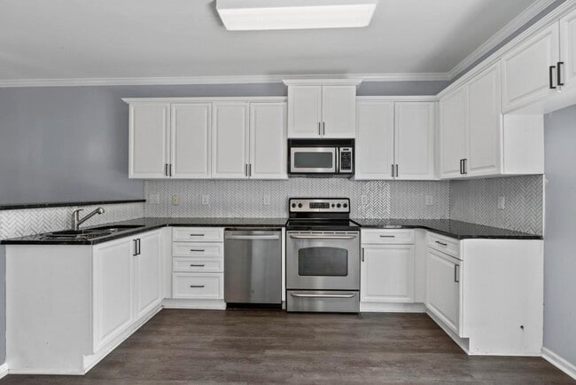 Building Photo - 1288 Liberty Pkwy NW