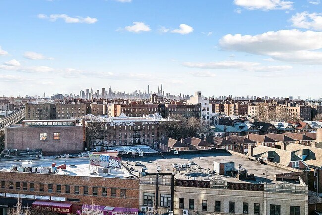 Building Photo - 91-09 Roosevelt Avenue
