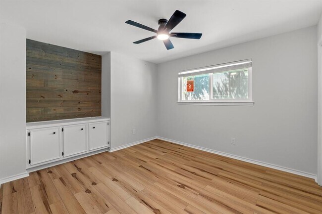 Building Photo - 801 Lime Rock Dr