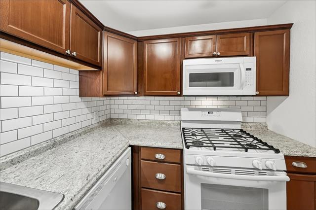 Building Photo - 3862 Wonder Ct