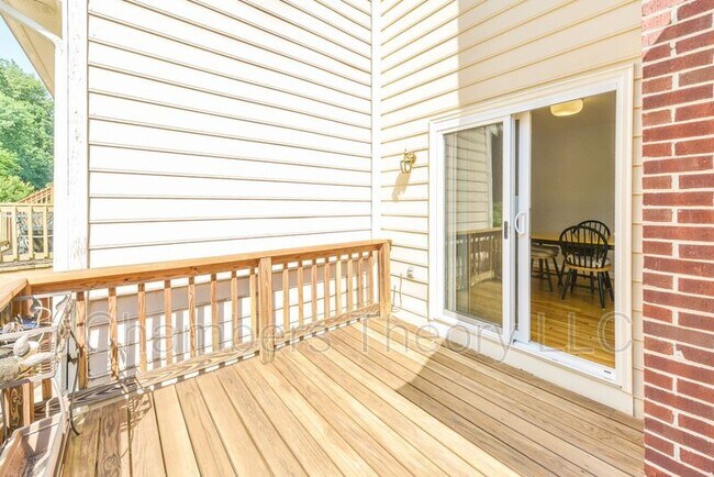 Building Photo - 6868 McLean Province Cir