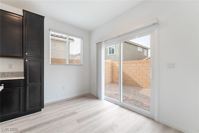 Building Photo - 408 Grand Toccata St