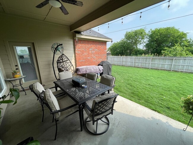 Building Photo - 7109 Diamond Dove Dr