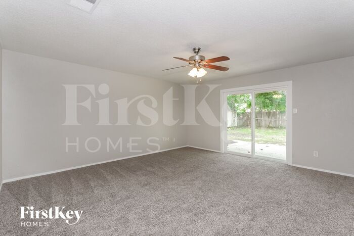 Building Photo - 1409 Harrison Ln