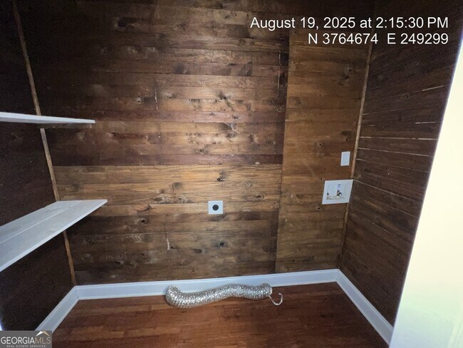 Building Photo - 186 Georgia Ave