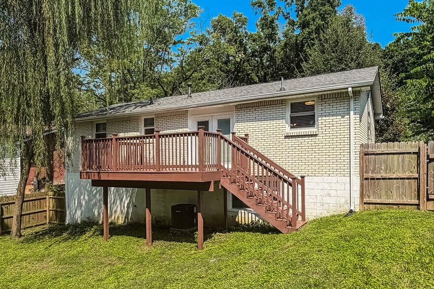 Building Photo - 4983 Karen Ray Dr