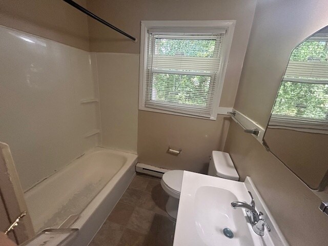 Building Photo - 2609 Textile Dr
