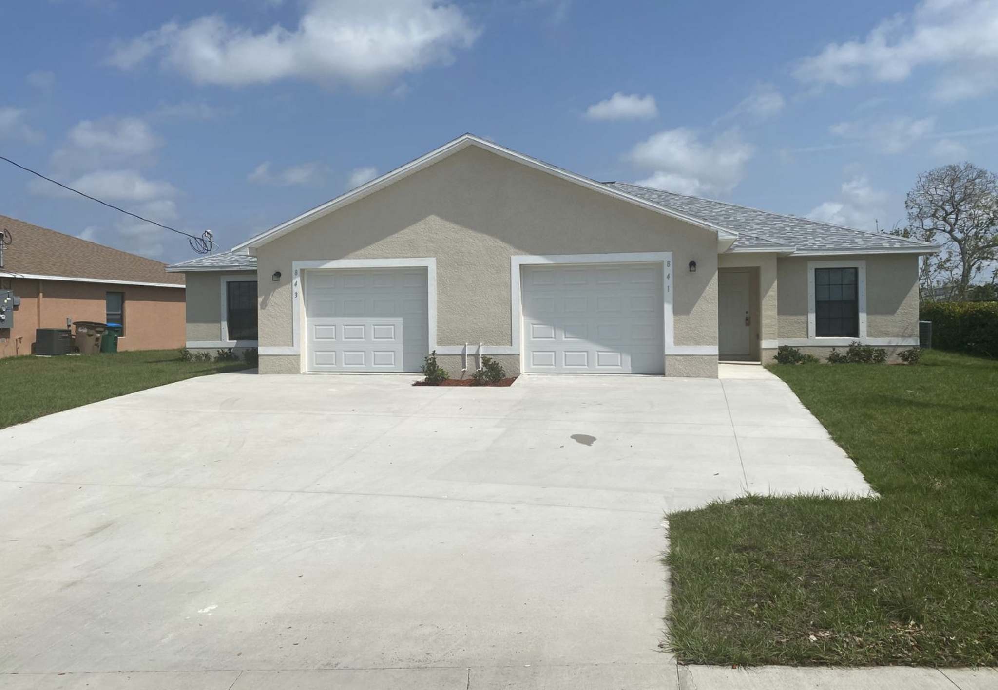 Building Photo - 841 Mohawk Pky