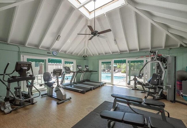 Building Photo - 4927 Indian Wood Rd