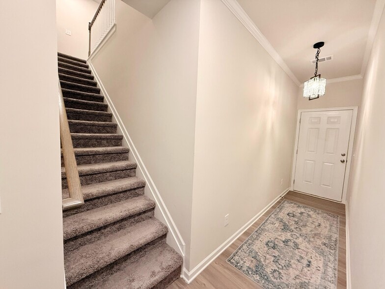 Building Photo - 257 Whitetail Cir