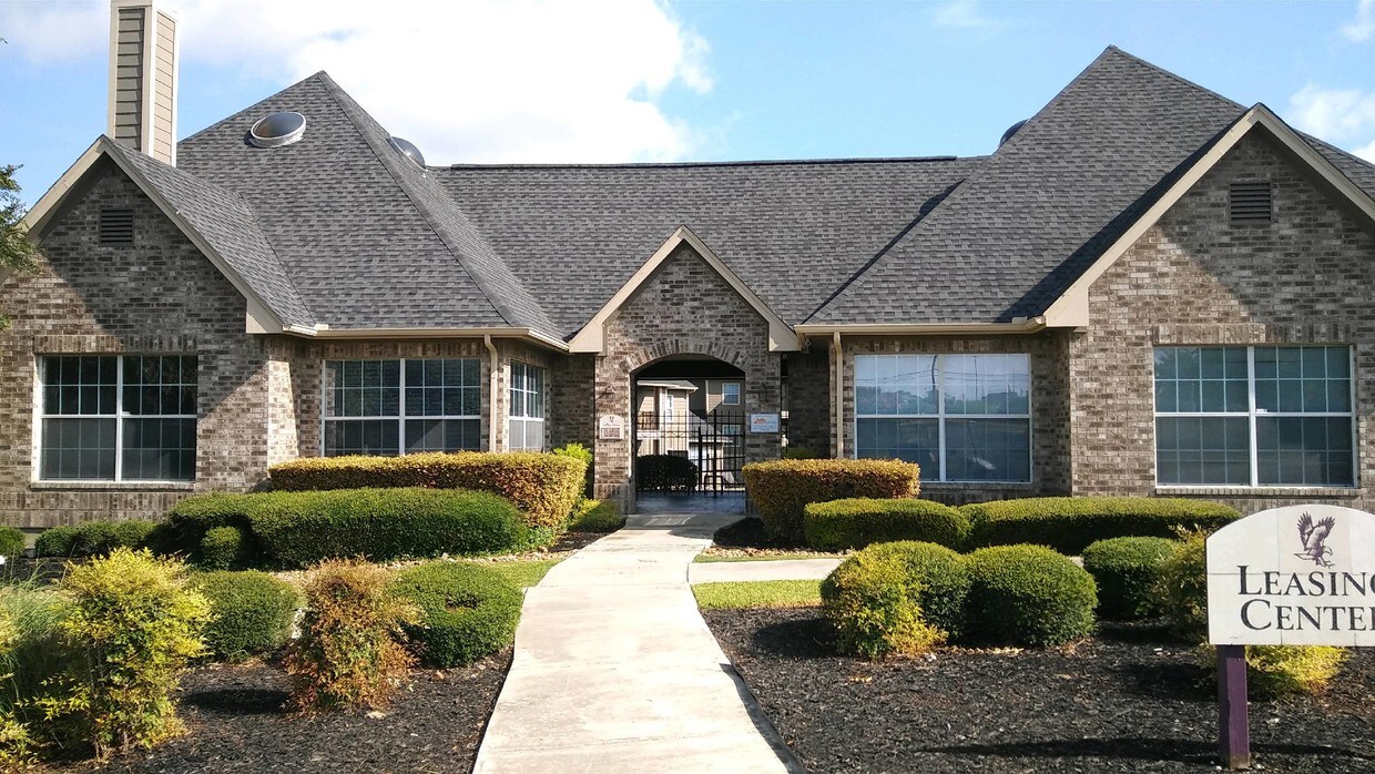 Eagle Ridge Apartments San Antonio