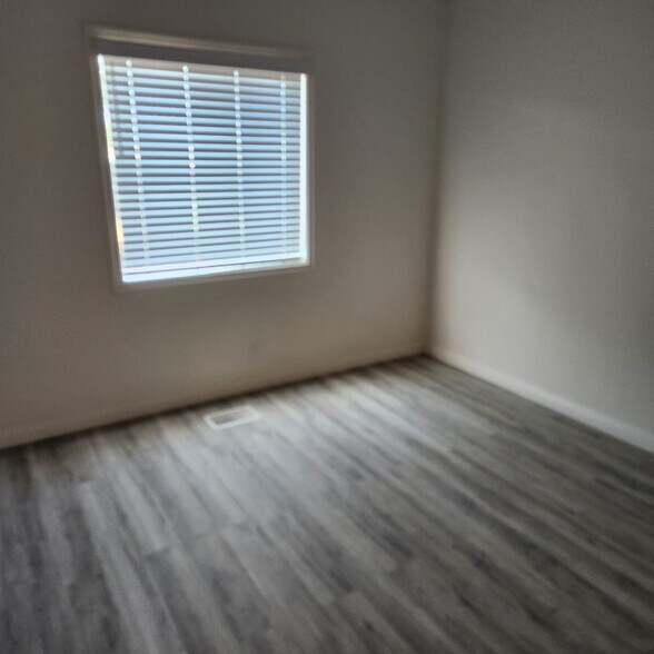 Building Photo - 1607 Walton St