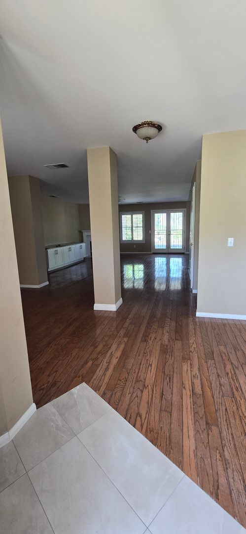 Building Photo - Loma Linda Home with Mountain Views