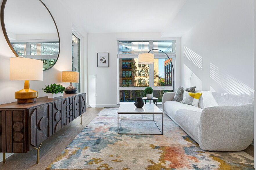 Building Photo - The Grayson