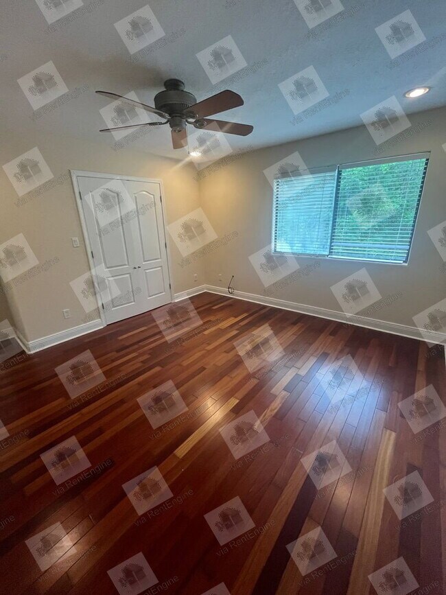 Building Photo - 4278 Brookside Dr
