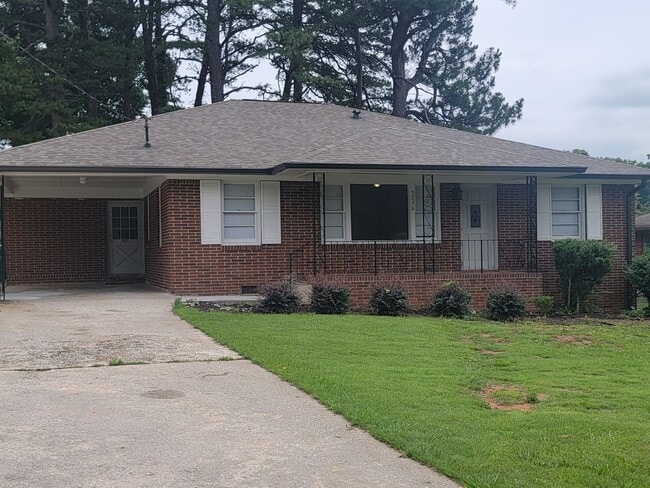Building Photo - 5256 Eubanks Dr