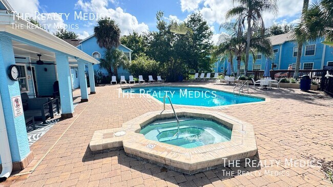 Building Photo - 2727 N Poinciana Blvd