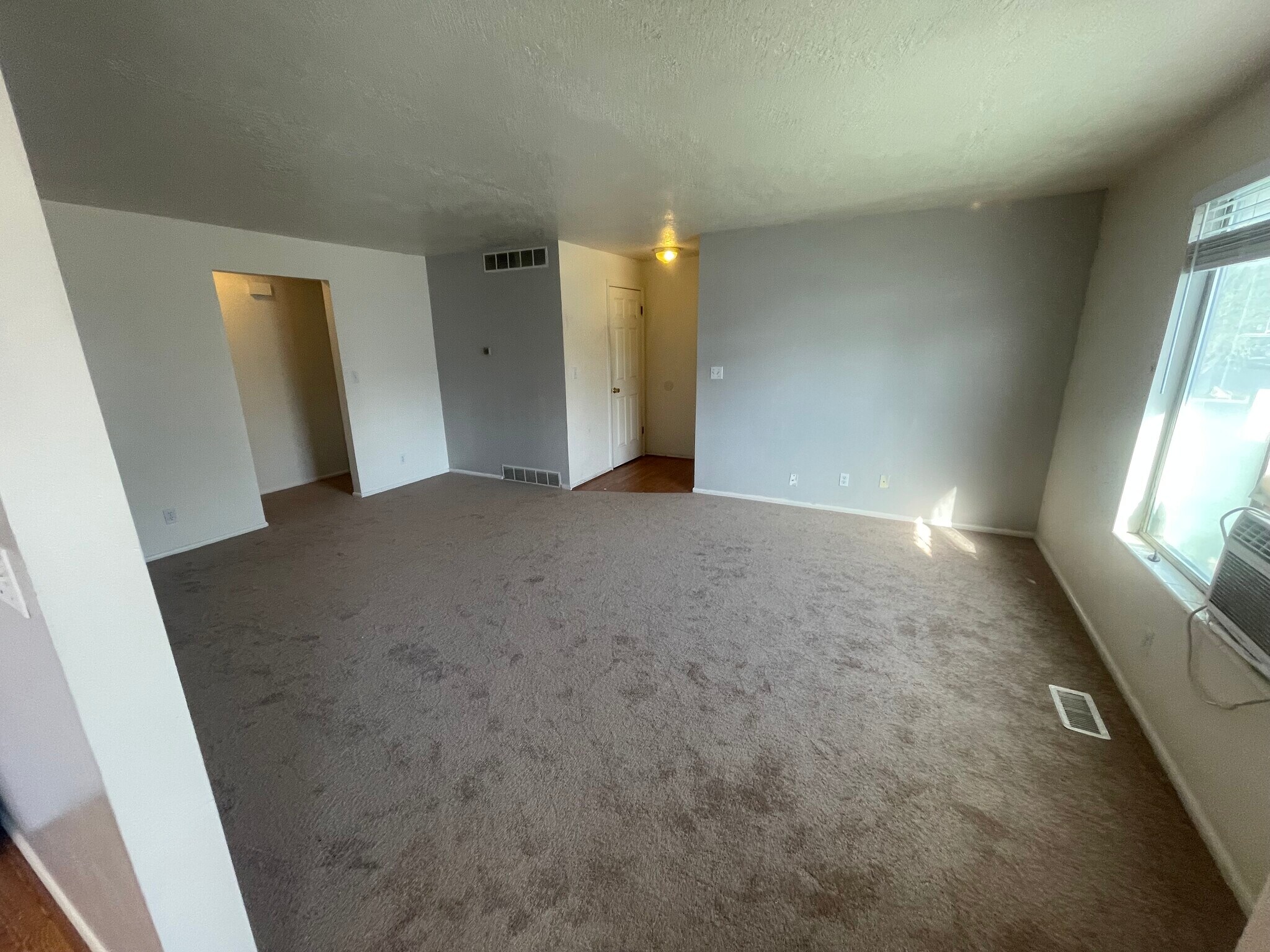 Building Photo - 1637 Avalon Rd