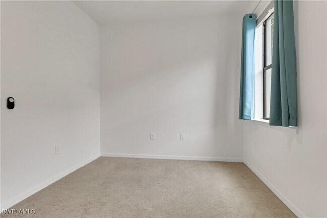 Building Photo - 20281 Corkscrew Shores Blvd