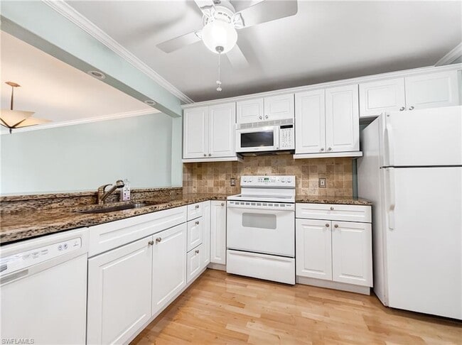 Building Photo - 3041 Sandpiper Bay Cir