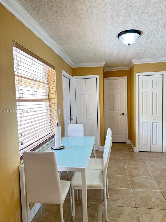 Building Photo - 1300 Moffett St