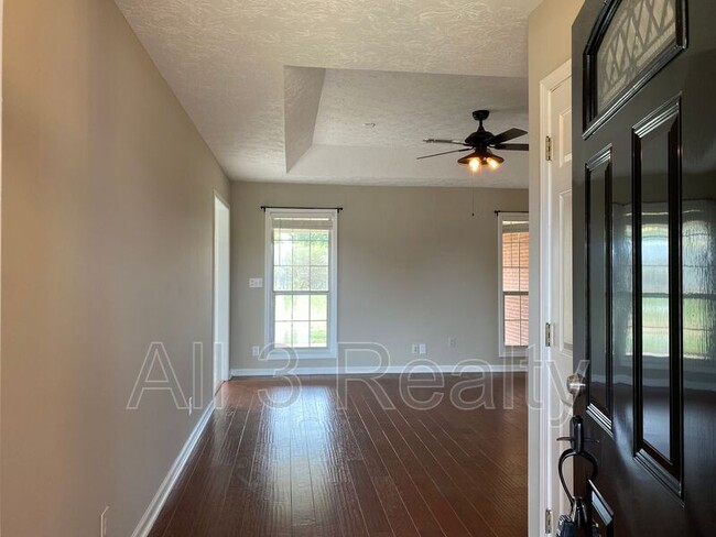 Building Photo - 349 Hambleton Ct