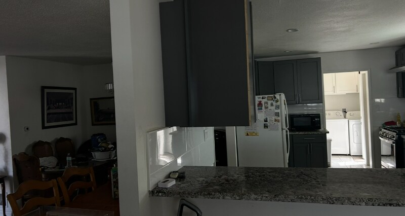 Building Photo - 11619 Wilkie Ave
