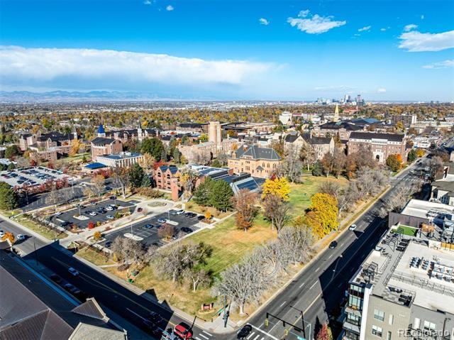 Building Photo - 2374 S University Blvd