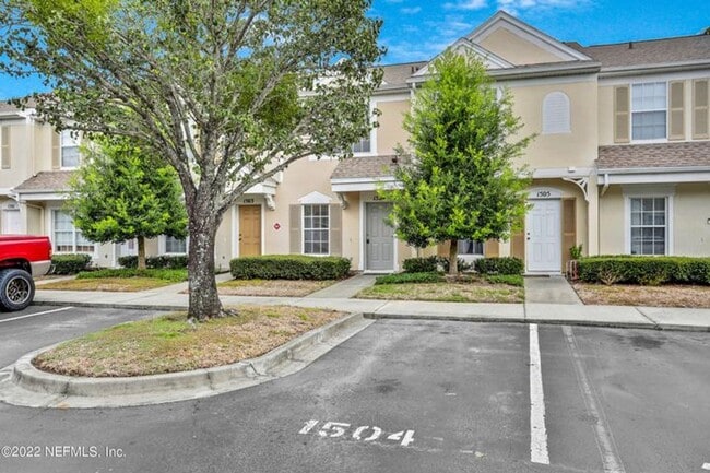 Building Photo - Gated Community