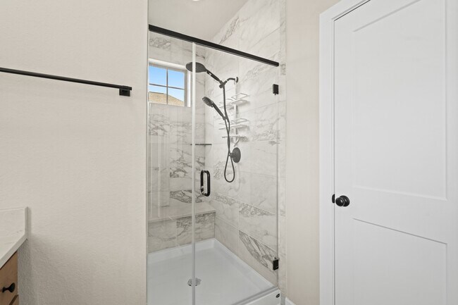 Building Photo - 23914 Sumac Blf Trl