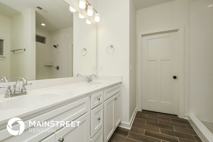 Building Photo - 4018 Ella Cook Cir