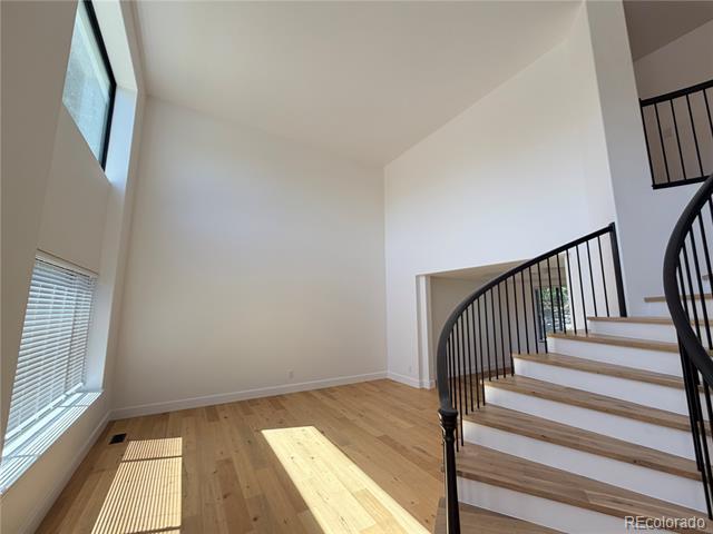 Building Photo - 3405 W Greenwood Pl
