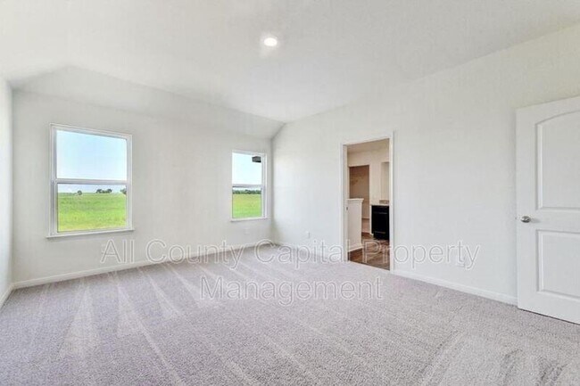 Building Photo - 18505 Quiet Range Dr