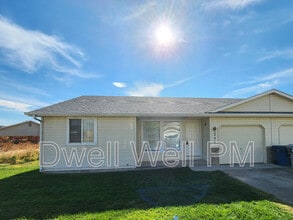 Building Photo - 226 N Grant St