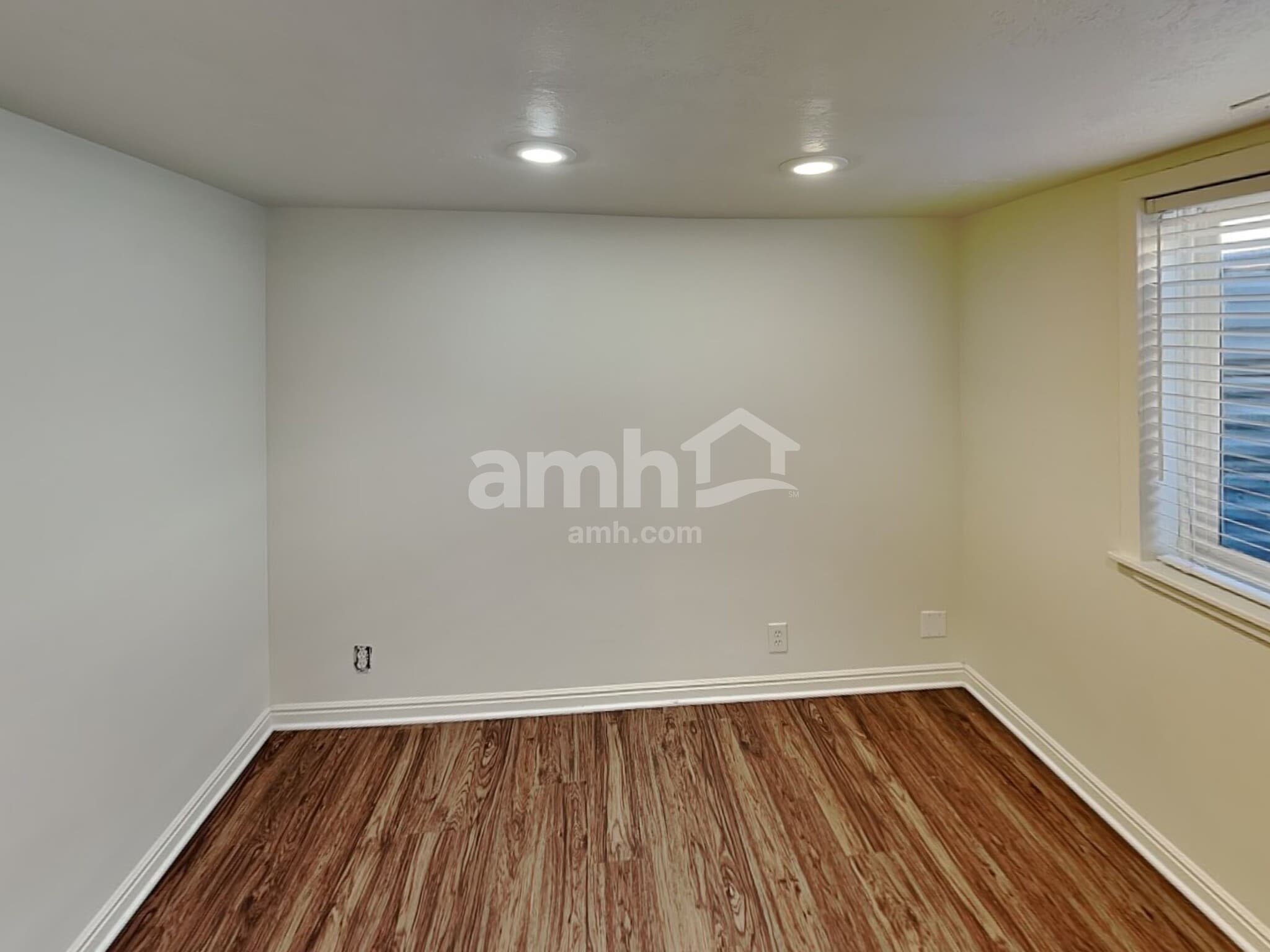 Building Photo - 3328 Celebration Dr