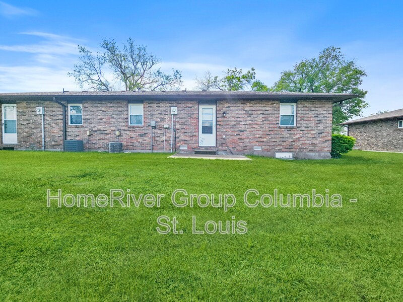 Building Photo - 2541 E Morris Dr
