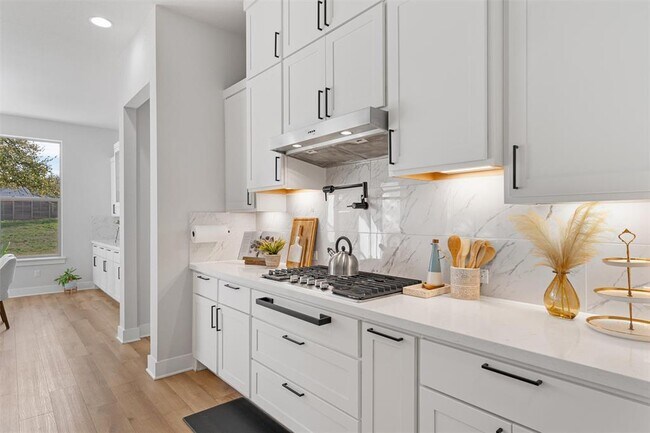 Building Photo - 264 Wellborn Rd