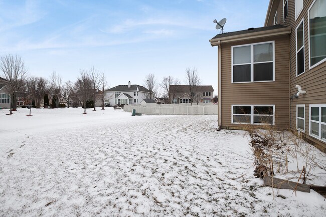 Building Photo - 426 Kingfisher Rd