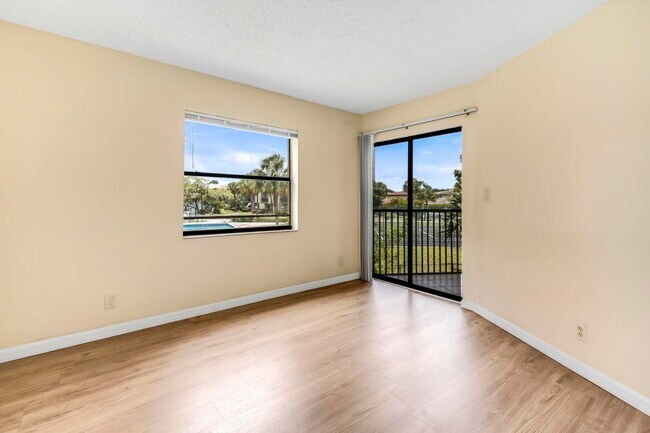 Building Photo - 9000 NW 28th Dr
